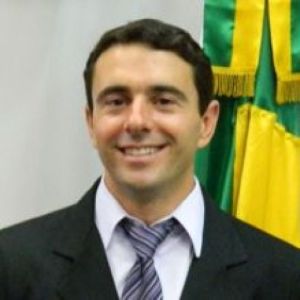 TIAGO SANTIN FORNARI