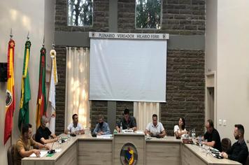 ￼SESSÃO ORDINÁRIA ACONTECE NESTA SEGUNDA-FEIRA (07/03)