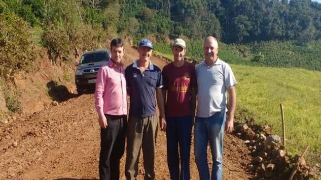 Vereador Nelsinho acompanha trabalhos